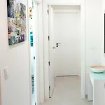Apartmán Lovely Centrally Located In
