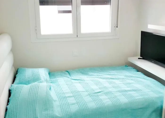 Lovely Centrally Located In Apartamento