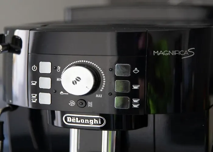 Lovely Centrally Located In * Estepona