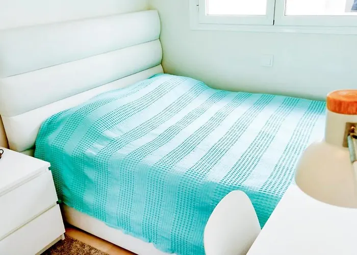 Lovely Centrally Located In Apartamento Estepona