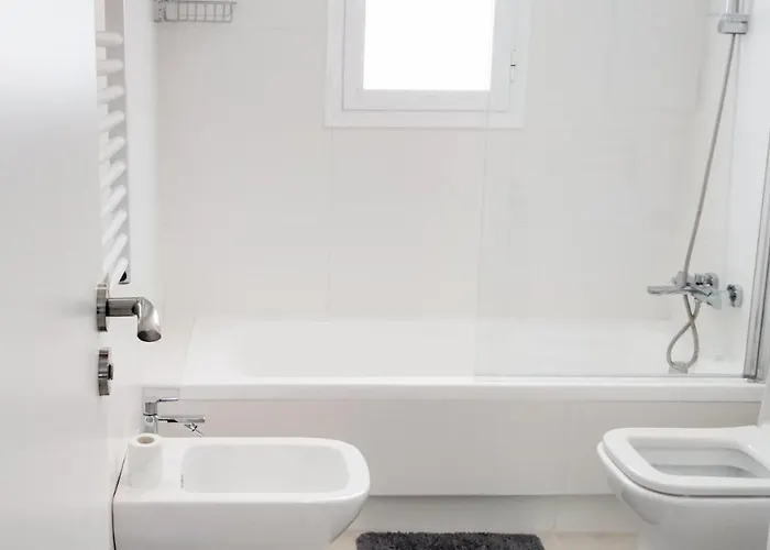 Lovely Centrally Located In Apartamento