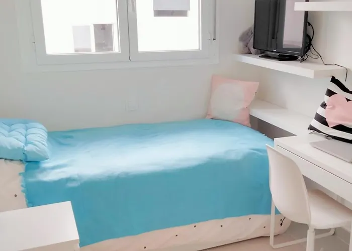 Lovely Centrally Located In * Estepona