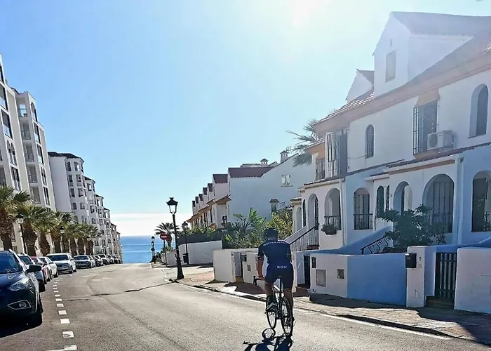 Lovely Centrally Located In Estepona