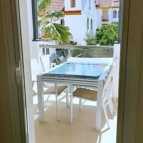 Lovely Centrally Located In * Estepona